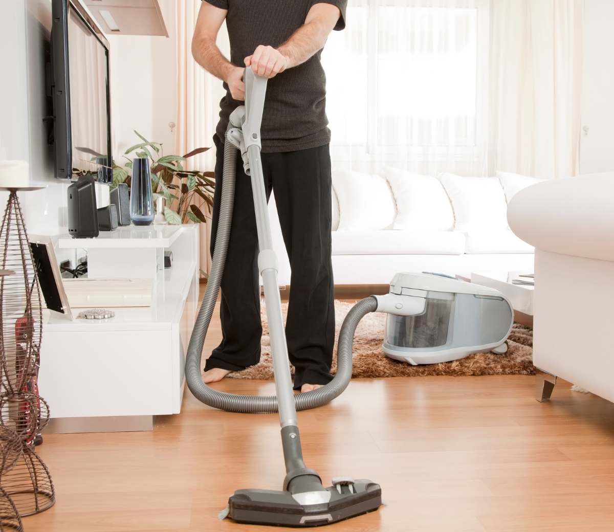 Going away on holiday? How to clean and prepare your home before your trip!